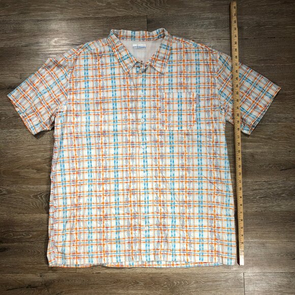 Columbia Vented Shirt PFG Men's XL Fish Pattern Plaid Short Sleeve Fishing Camp - Picture 4 of 8